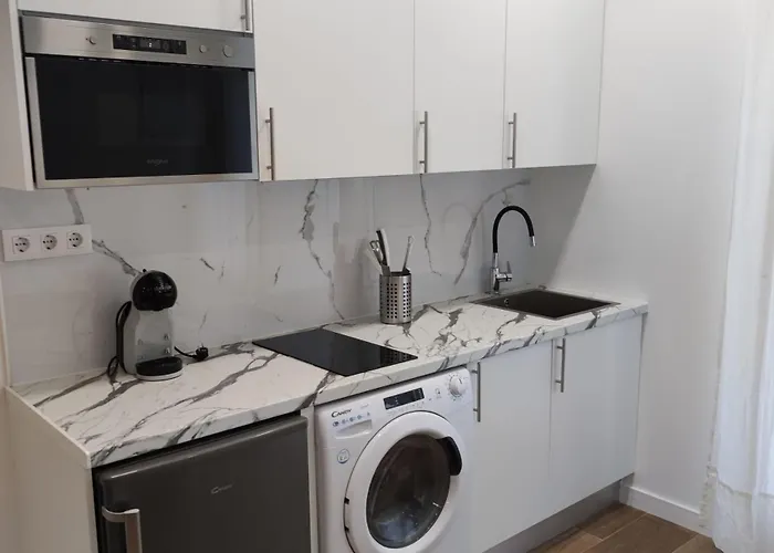 Garcia Noblejas Apartments